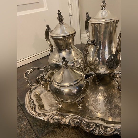 Late 19th Century Victorian FB Rogers Silver Plate Tea Coffee Set Vintage - Picture 7 of 10